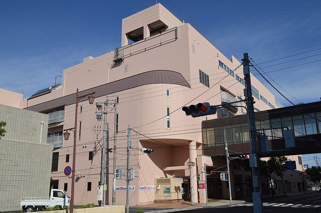 鳥取市立中央図書館 外観